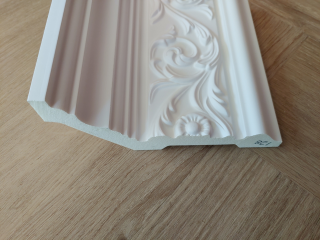 Gaudi kroonlijst 1.50.128