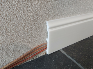 Orac vloerplint SX118