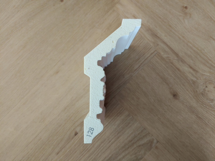 Gaudi flexibele kroonlijst 1.50.128