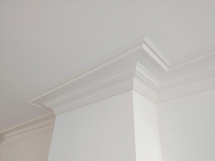 Orac kroonlijst C340