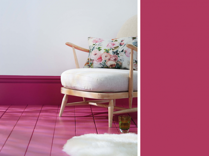 Little Greene - Mischief 13 op de vloer en op de plint
